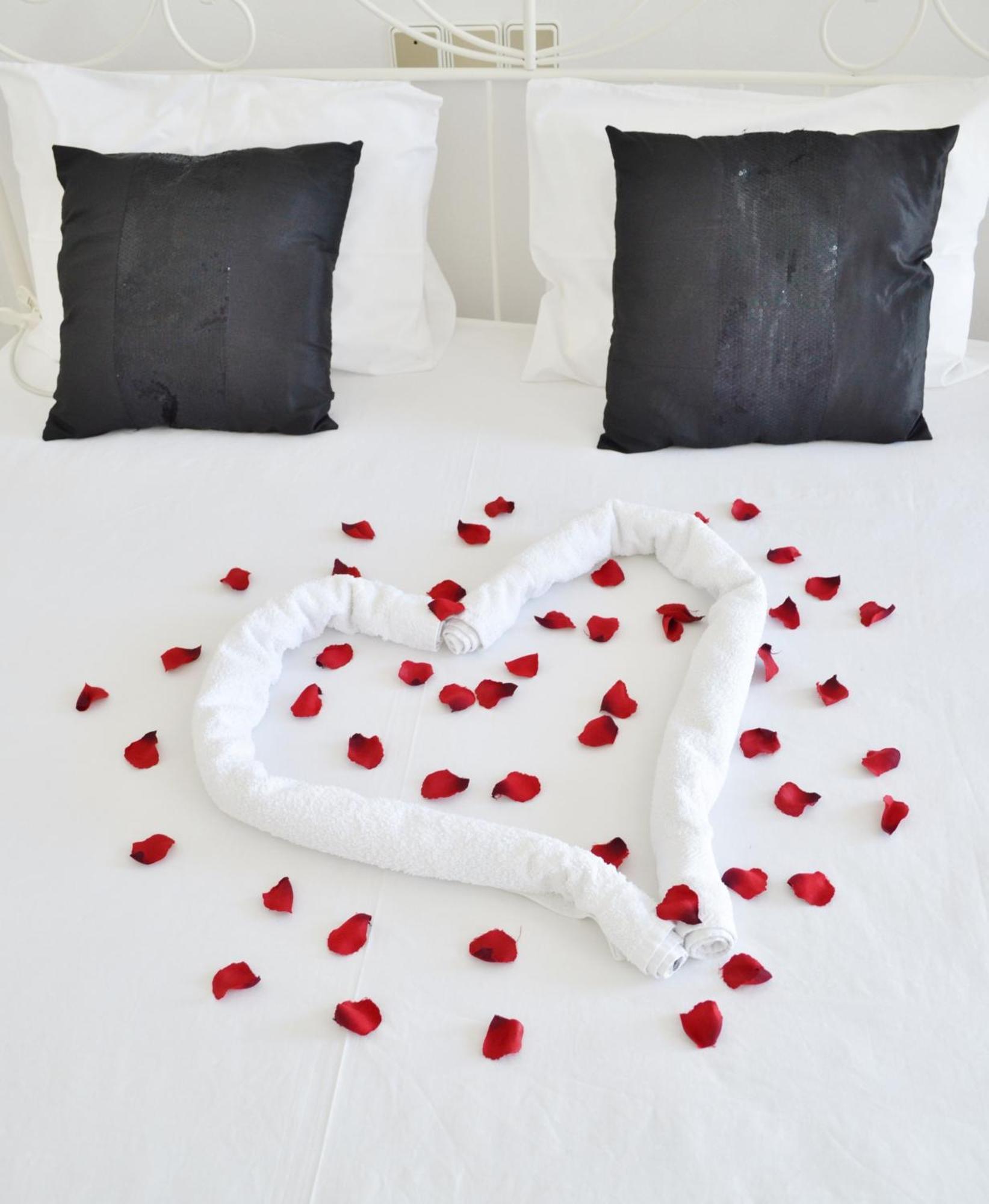 Sol Mare Salis Apartment Kamari  Room photo